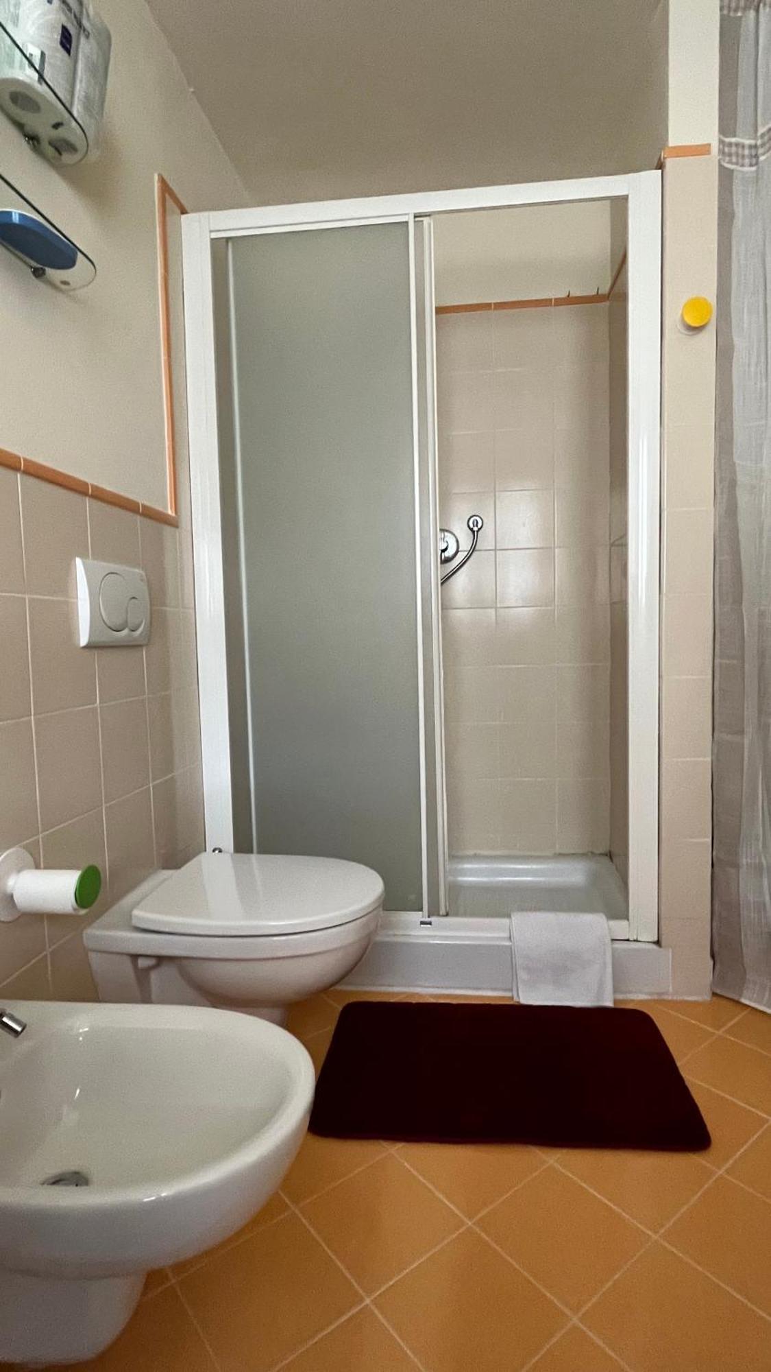 B&B Arivellini Vicopisano Eksteriør billede